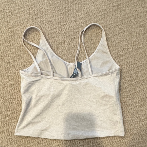 Beige Cropped Tank Top - Picture 2 of 3
